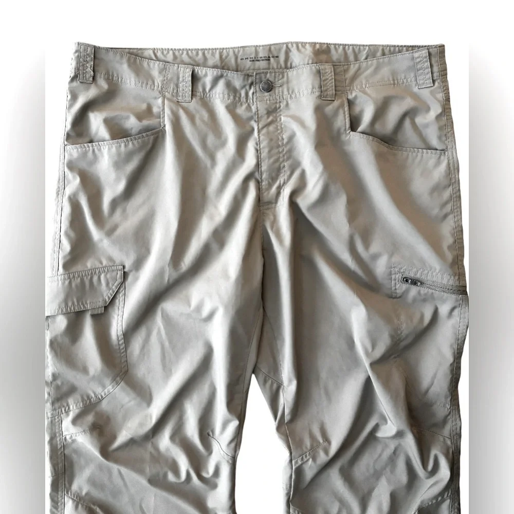 Columbia MENS Omni shield sun protect khaki top stop hiking pants SZ 42 Gorpcore